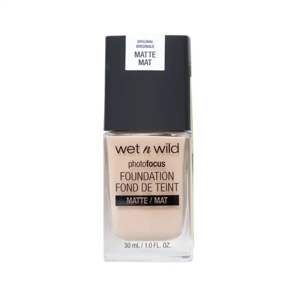 blinqle Wet-n-Wild-Photo-Focus-Matte-Foundation-Golden-Beige